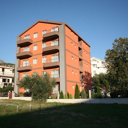 Vilaelenamarko Budua Esterno foto